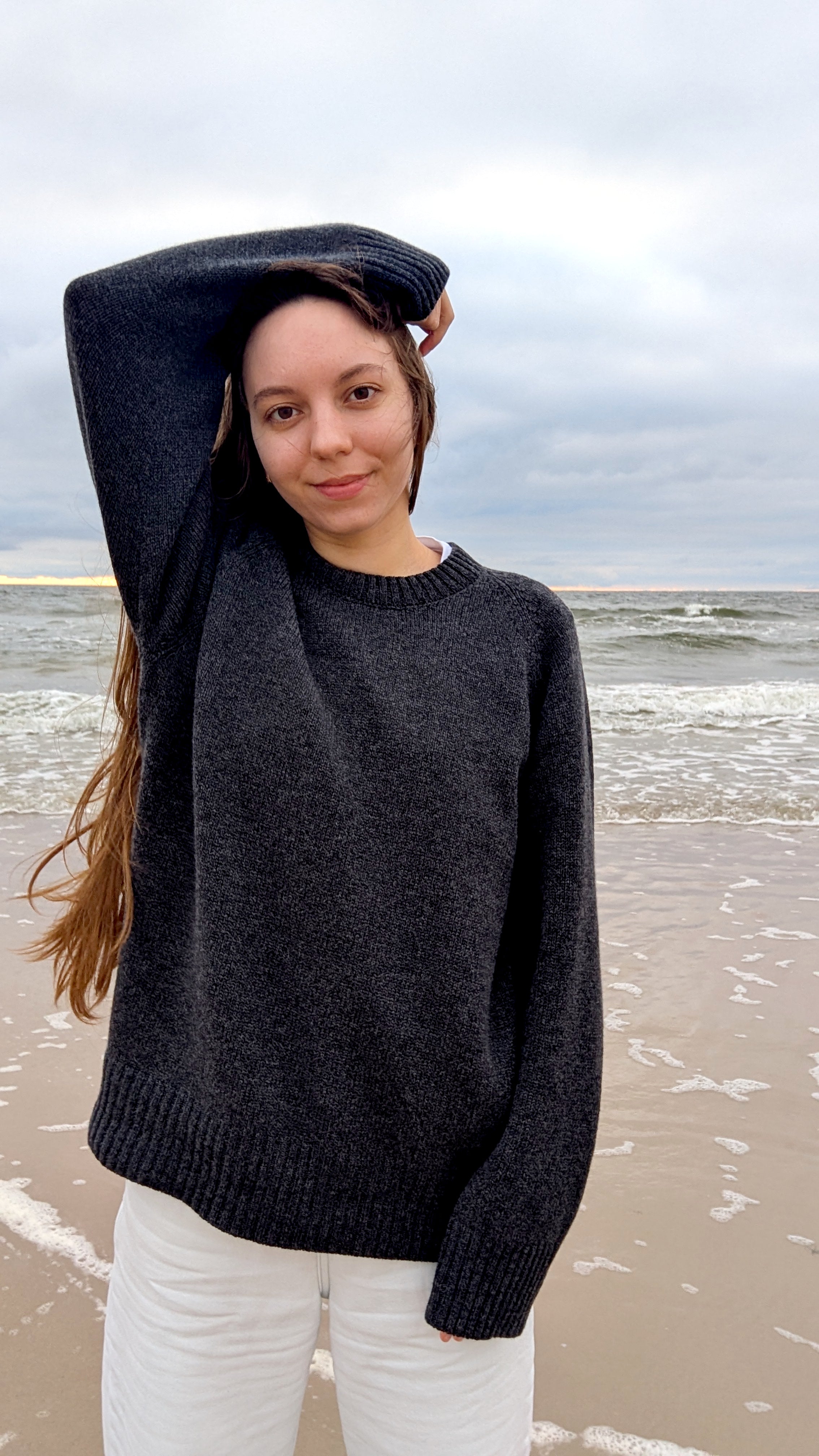 Anthracite cashmere jumper