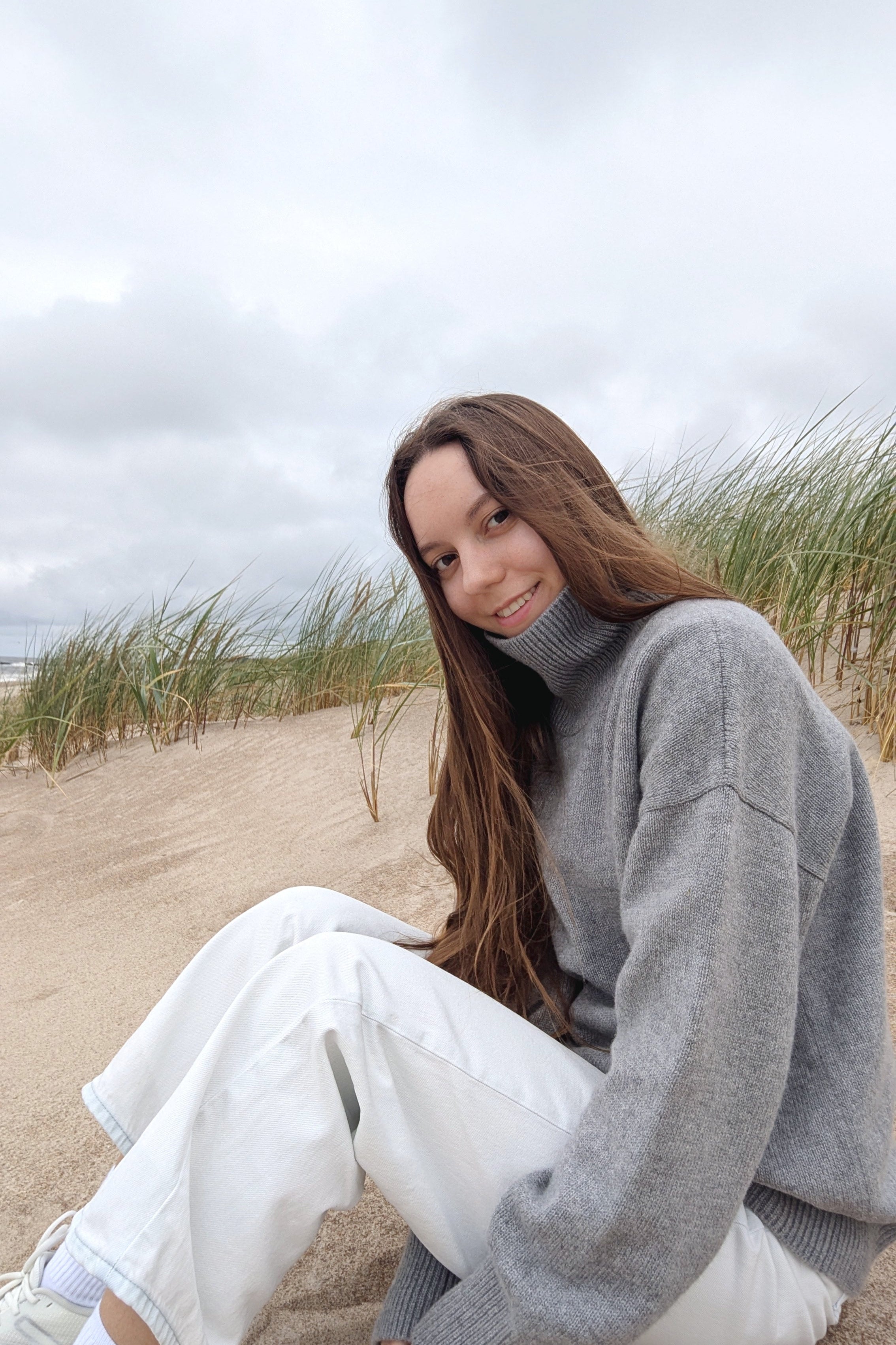 Light_gray cashmere blend sweater women