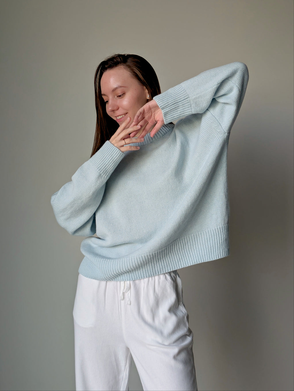 Light blue cashmere sweater