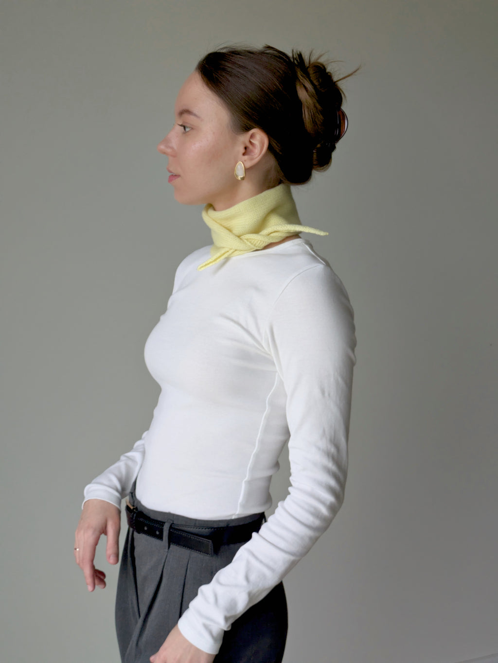 Yellow wool mini scarf