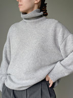 Pearl grey cashmere sweater women