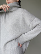 Pearl grey cashmere sweater women