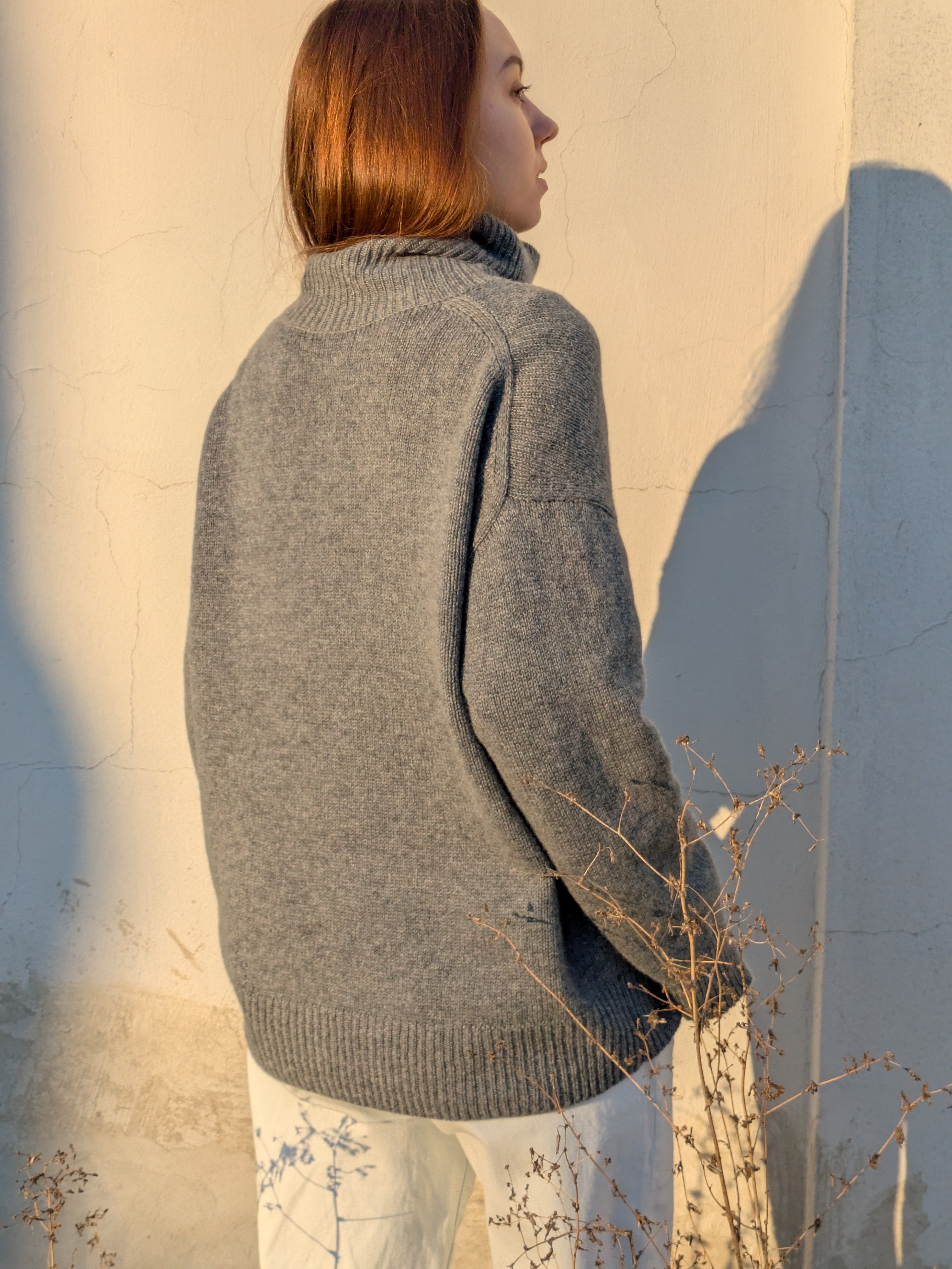 gray cashmere sweater women